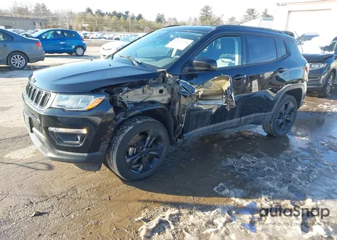 2021 Jeep Compass Altitude 4X4 из США, поврежденный, VIN 3C4NJDBB1MT569327